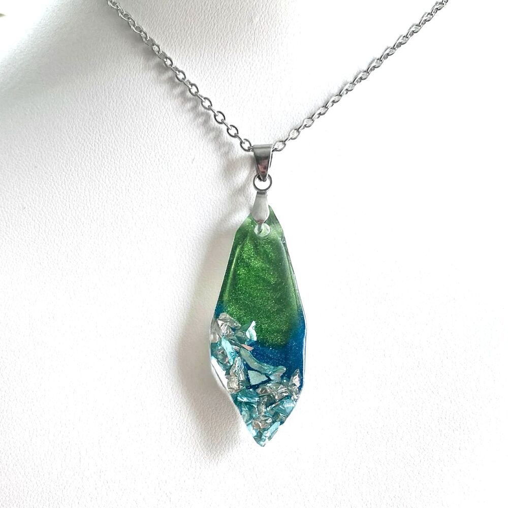 Handmade Green & Blue Resin Pendant Necklace | Shard Crystal Style